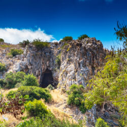 ナハル・メアロット / ワディ・エルムガーラ渓谷の洞窟群｜世界遺産シリーズ VOL 07