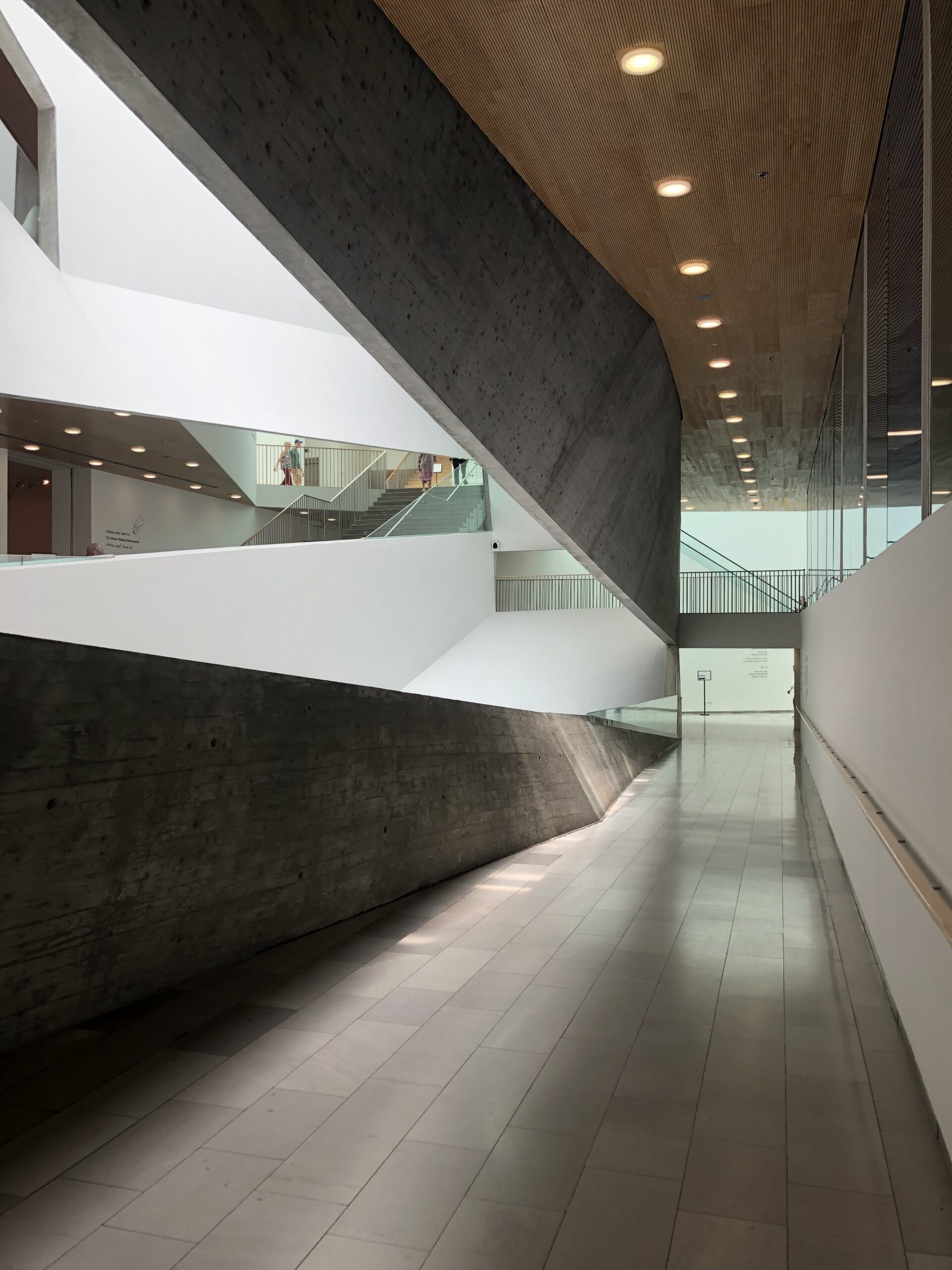 テルアビブ美術館の館内