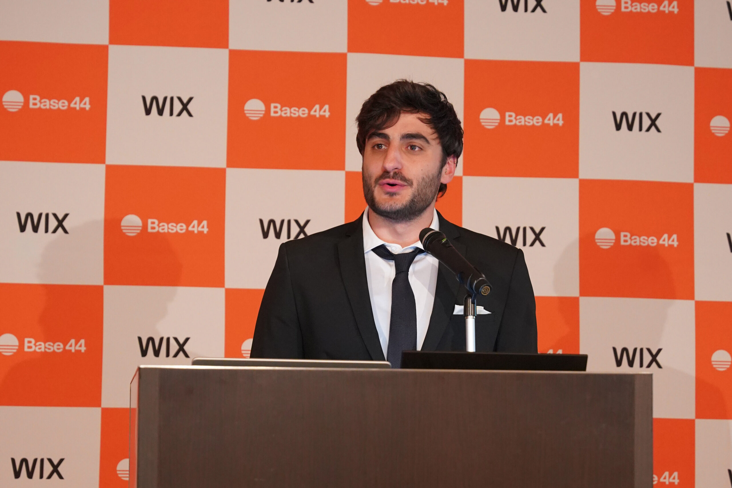 Base44 創設者・CEO マオール・シュロモ氏