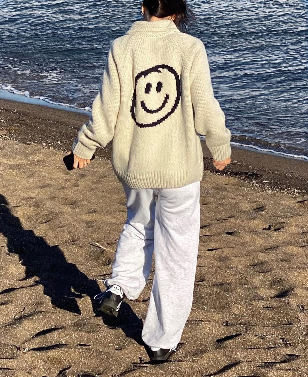 海辺のアーティスト