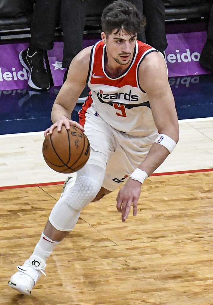 NBAで活躍するデニ・アブディヤ Photo：Wikimedia