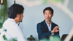 海の深淵とイスラエルが教えてくれたこと――フリーダイバー 原哲雄さんが語る挑戦と成長の哲学